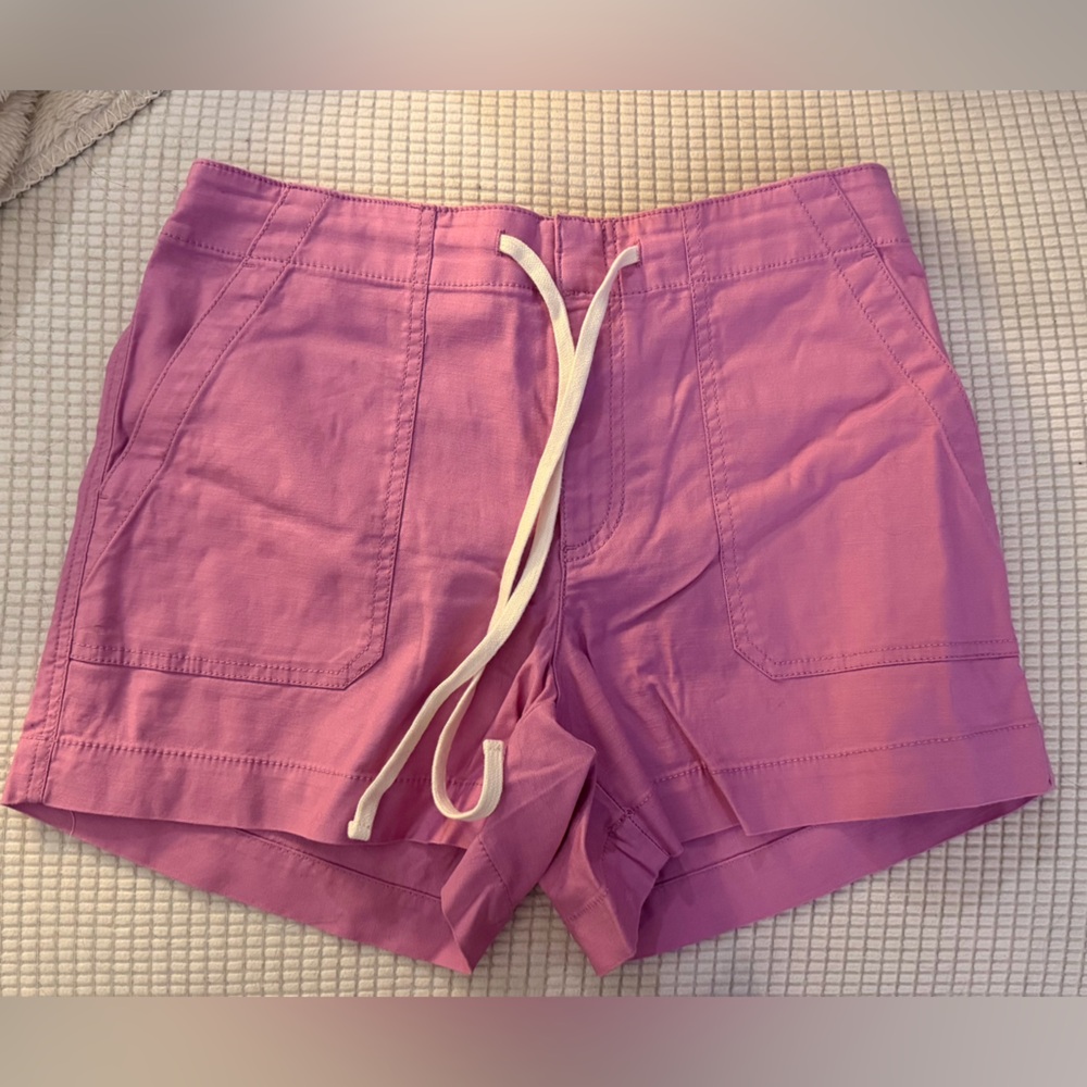 NWT LOFT Lavender Casual Shorts | Size 4